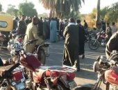 مصرع 3 أشخاص وإصابة 3 آخرين فى تصادم دراجة نارية و2 تروسيكل بمدينة إسنا