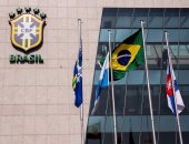 الاتحاد البرازيلي يلزم جميع اللاعبين بتلقى لقاح كورونا "إجبارياً"