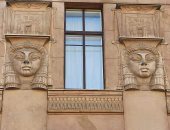 "البيت المصرى" في روسيا.. مبنى سكنى بسان بطرسبورج على الطراز الفرعونى