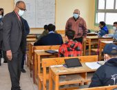 5649 طالبا وطالبة يؤدون امتحانات الصف الثانى الثانوى العام ببورسعيد