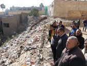 نظافة القاهرة ترفع مخلفات القمامة من منطقة زينهم بالسيدة زينب