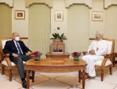  الأمين العام لجامعة الدول العربية يلتقى وزير خارجية سلطنة عمان فى مسقط