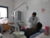 حياة كريمة.. إجراء الكشف الطبى وفحص وتحاليل لـ1020 شخصا بقرية بكفر الشيخ