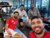 محمد صلاح ينشر صورة برفقة تريزيجية والشناوي وشوقي من داخل الجيم
