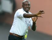 استقالة مدرب نيجيريا عقب الخسارة أمام تونس في كأس أمم إفريقيا