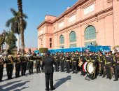 موسيقى الشرطة العسكرية تعزف بحديقة المتحف المصرى احتفالا بعيد الشرطة 