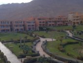 مع بداية استقرار الأحوال الجوية.. قارئ يشارك سطوح الشمس فى العين السخنة