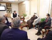 وزير التعليم العالى يبحث سبل تعزيز التعاون مع مؤسسة محمد بن راشد آل مكتوم