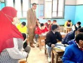 الوكيل الثقافى لأزهر الإسكندرية يتابع امتحانات النقل الثانوى 