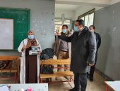 وكيل تعليم الغربية يتابع امتحانات الشهادة الإعدادية بغرب طنطا