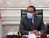 رئيس الوزراء يتابع مع وزيرة البيئة ملفات عمل الوزارة وجهود الحد من التلوث