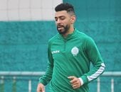 الرجاء المغربى يفسخ تعاقده مع لاعب الفريق محمود بنحليب