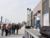 إنشاد وموسيقى وفنون شعبية تجذب جمهور معرض الكتاب 2022