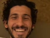 أحمد حجازي يشارك فى احتفالات لاعبى الفراعنة بالتأهل لنهائى الكان