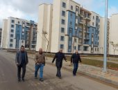 مسئولو " الإسكان " يتابعون سير العمل بمشروعات مدينة حدائق العاصمة