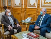 وزيرا "الإنتاج الحربى" و"الزراعة" يبحثان مستجدات تطوير حديقتى "الحيوان" و"الأورمان"