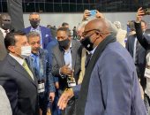 وزير الرياضة يلتقي رئيسي الإتحادين الدولي والأفريقي لكرة السلة