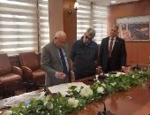 محافظ بورسعيد يتابع مستجدات العمل فى تطوير المرحلة الأولى من الممشى السياحى