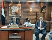 وكيل "تعليم دمياط" يجتمع بمديرى الإدارات لمناقشة خطة الفصل الدراسى الثانى