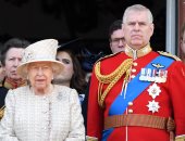 اندبندنت: تكهنات بدفع الملكة إليزابيث جزءا من التسوية فى قضة الأمير أندرو