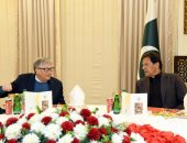  رئيس وزراء باكستان: 40 مليون أفغانى على حافة أزمة إنسانية