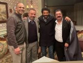 شاهد خالد النبوى وطارق عبد العزيز ومصطفى درويش من كواليس "راجعين يا هوى"