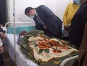 وكيل صحة المنوفية يطمئن على 10 أشخاص أصيبوا فى حادث تصادم 