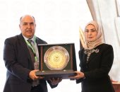 الاتحاد البرلماني العربي يمنح جائزة التميز لرئيس ديوان مجلس النواب الليبي