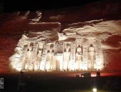 بدء عرض الصوت والضوء فى أولى فعاليات الاحتفال بليلة تعامد الشمس بأبوسمبل.. صور
