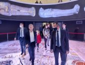الرئيس الفرنسي الأسبق ساركوزى وأسرته يزورون متحف الحضارة.. صور