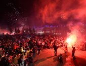 تشيلسي ضد ليل.. الجماهير الفرنسية تشعل شوارع لندن بالشماريخ  "فيديو"