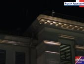 "إكسترا نيوز" تعرض لقطات لعملية إجلاء الدبلوماسيين الروس من أوكرانيا