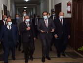 رئيس الوزراء يتفقد أعمال تطوير مقر مصلحة الشهر العقاري والتوثيق برمسيس.. صور
