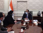 رئيس الوزراء يؤكد أهمية النهوض بالصناعة الوطنية لتلبية احتياجات السوق والتصدير