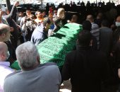 انتهاء صلاة الجنازة على الفنانة جالا فهمي ودفنها بمقابر الإمام الشافعى
