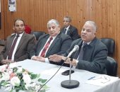 "تعليم دمياط" تناقش سير العملية التعليمية بعد أول أسبوع دراسة