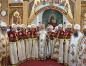 الكنيسة الأرثوذكسية ترسم 6 قساوسة و7 قمامصة بإيبارشية طما