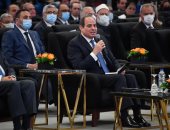 شابان يتحدثان أمام الرئيس السيسي عن مبادرتين لدعم الصحة والمجتمع المدنى