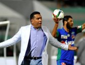 الرجاء المغربى يتعاقد رسميًا مع المدرب رشيد الطاوسي لمدة موسم ونصف
