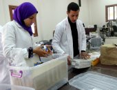 جامعة المنيا تطلق قافلة طبية لقرية "أبيوها" ضمن "حياة كريمة".. صور