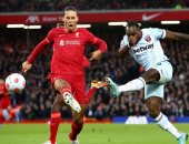 ليفربول ضد وست هام.. فان دايك يحقق رقما قياسيا في الدوري الإنجليزي