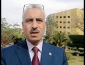 نائب رئيس جامعة الفيوم لـ"اليوم السابع": نتكاتف لمواجهة الزواج المبكر بالمحافظة.. الزيادة السكانية من الأولويات على أجندة ندواتنا.. ونشارك بقوة فى مبادرة حياة كريمة بقوافل طبية وتوعوية.. فيديو وصور