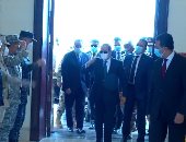 الرئيس السيسى يصل مقر انعقاد الندوة التثقيفية بمناسبة الاحتفال بيوم الشهيد