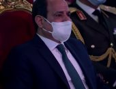 تأثر الرئيس السيسى خلال عرض مشاهد لتضحيات الشهداء بالندوة التثقيفية