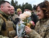 الحب تحت نيران القصف.. زفاف مجندين أثناء الحرب على أوكرانيا