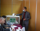 رئيس اللجنة القضائية المشرفة على انتخابات الوفد: الحضور تخطى 3000 عضو