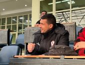 طارق حامد فى مدرجات الصحفيين باستاد القاهرة لمتابعة مباراة الزمالك والوداد