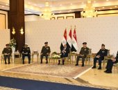 الرئيس السيسي يجتمع بقادة القوات المسلحة