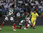 الاتفاق بـ8 لاعبين يتعادل مع النصر بالدوري السعودي في ظهور أول مع كارتيرون