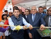 وزير الرياضة ومحافظ الجيزة يشهدان أعمال تطوير ورفع كفاءة عدد من المنشآت الشبابية والرياضية بالمحافظة